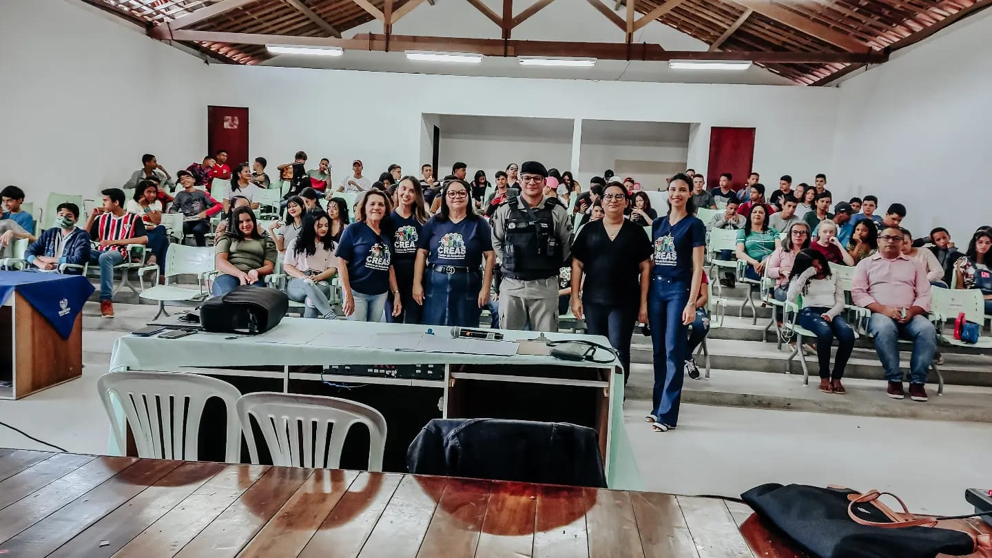 CREAS Bananeiras e Polícia Militar da Paraíba realizam Palestra Cultura de Paz e prevenção às drogas nas escolas
