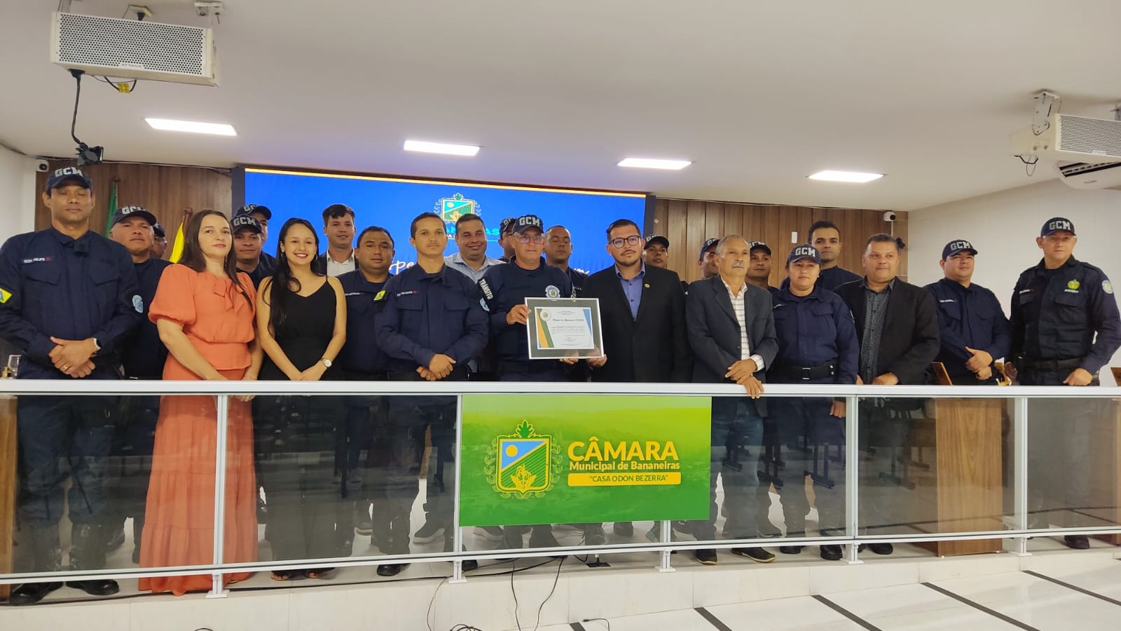 Guarda Civil Municipal recebe Moção de Aplausos da Casa Odon Bezerra, em alusão ao 15º aniversário
