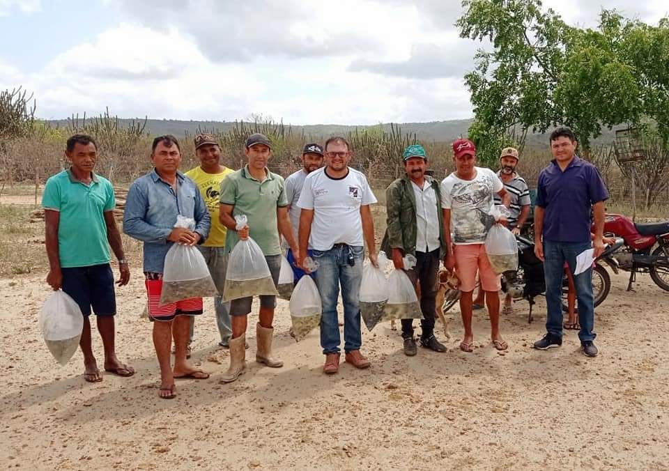Bananeiras recebe distribuição de alevinos para fortalecimento da piscicultura familiar