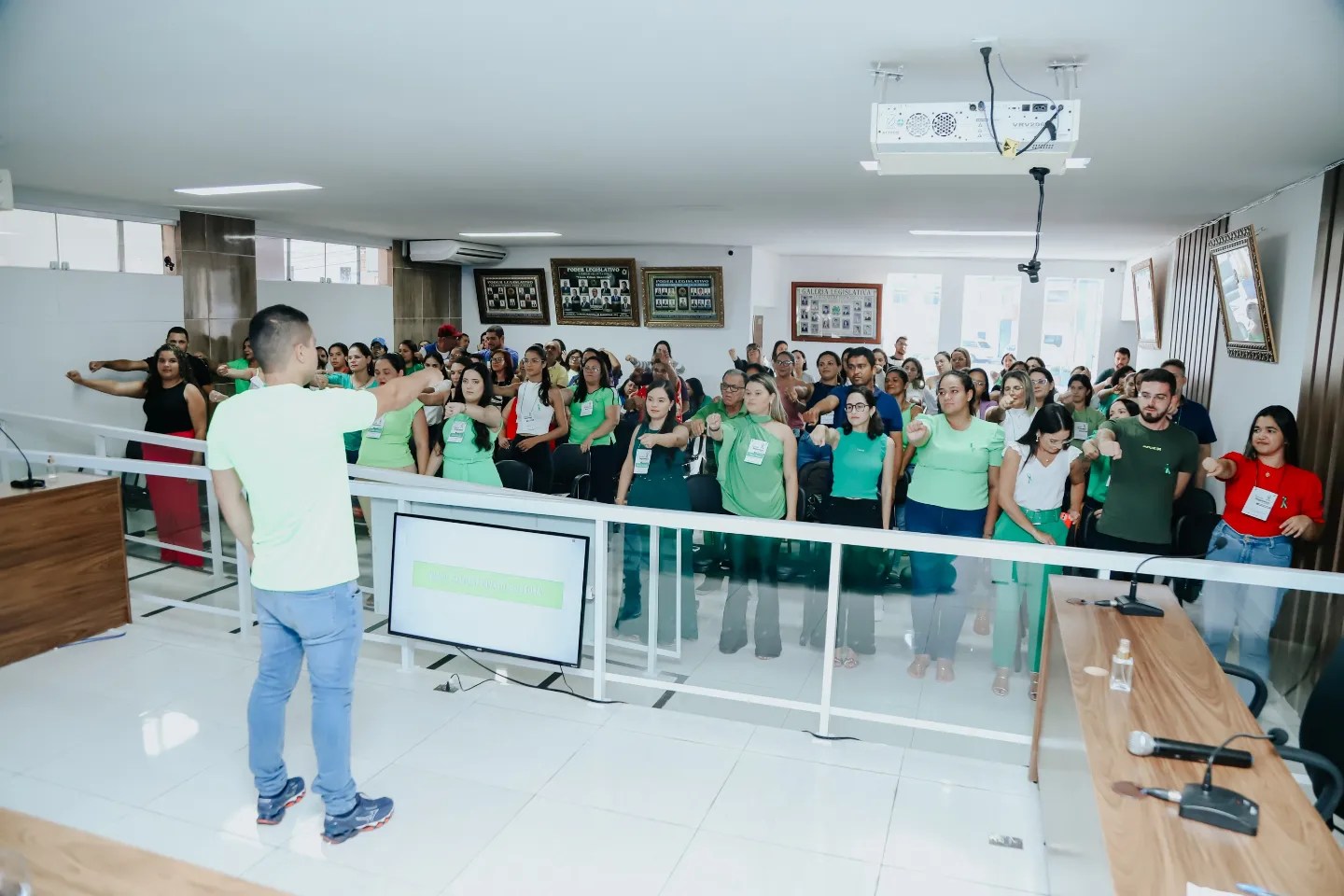 Profissionais da Atenção Básica participam de palestra alusiva ao Abril Verde, em Bananeiras